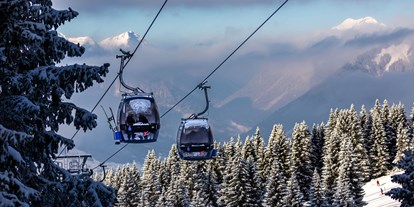 Skiregion - Après Ski im Skigebiet: Skihütten mit Après Ski - Tirol - 8er-Kabinenbahn Ehrwalder Alm - Ehrwalder Almbahn