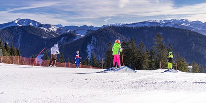 Skiregion - Preisniveau: €€ - Bastis Slope mit Zeitmessung und Funpark - Skigebiet Mariazeller Bürgeralpe
