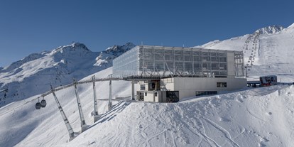 Skiregion - Après Ski im Skigebiet: Skihütten mit Après Ski - Sölden (Sölden) - Sölden Giggijochbahn - Skigebiet Sölden
