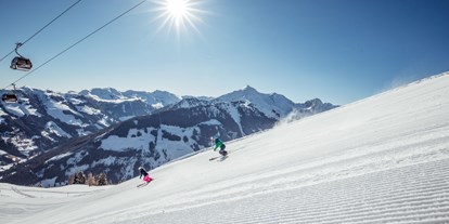 Skiregion - Skiverleih bei Talstation - Alpbach - Die erste Abfahrt bei strahlendem Sonnenschein - Ski Juwel Alpbachtal Wildschönau