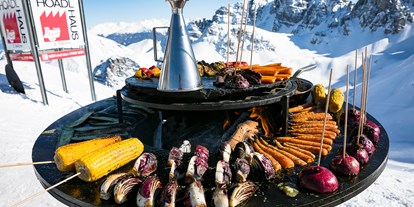 Skiregion - Après Ski im Skigebiet:  Pub - Tirol - BBQ am Hoadl - Genuss auf hohem  Niveau! - Skigebiet Axamer Lizum