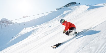 Skiregion - Après Ski im Skigebiet: Skihütten mit Après Ski - Axams - Wedeln auf den Olympiaabfahrten - ein Traum! - Skigebiet Axamer Lizum