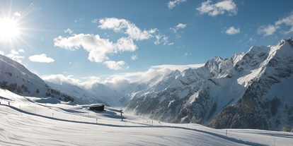 Skiregion - Après Ski im Skigebiet: Skihütten mit Après Ski - Tirol - Mayrhofner Bergbahnen - Aussicht am Ahorn - Mayrhofner Bergbahnen AG