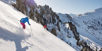 Skiregion - Après Ski im Skigebiet: Skihütten mit Après Ski - Mayrhofen (Mayrhofen) - Österreichs steilstes Pistenerlebnis mit 78 % Gefälle - die Harakiri am Penken - Mayrhofner Bergbahnen AG