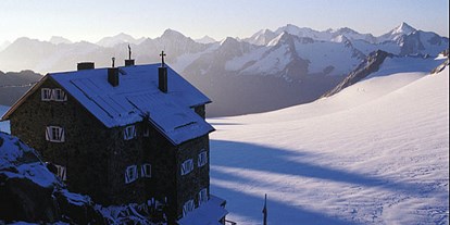 Skiregion - Après Ski im Skigebiet: Schirmbar - Tirol - Brandenburger Haus - das Gletscherschloß - Skigebiet Vent