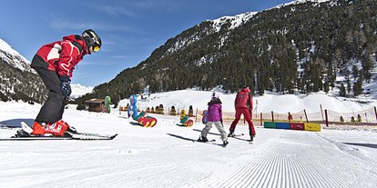 Skiregion - Après Ski im Skigebiet: Schirmbar - Vent - Kinderübungsplatz der Skischule Vent - Skigebiet Vent