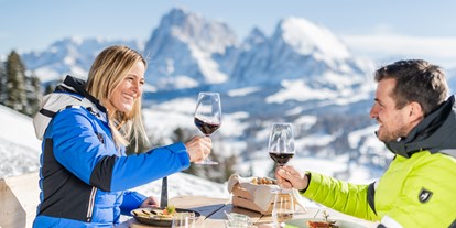 Skiregion - Skiverleih bei Talstation - Südtirol - Bozen - Skigebiet Seiser Alm