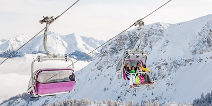 Skiregion - Après Ski im Skigebiet: Skihütten mit Après Ski - (c) Bergbahnen Ladurns GmbH - Skigebiet Ladurns