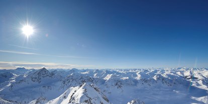 Skiregion - Après Ski im Skigebiet: Schirmbar - Davos Platz - Winterpanorama - Destination Davos Klosters