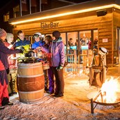 Skigebiet - Von 19.00 bis 21.00 Uhr (Lichterlöschen 22.00 Uhr). Outdoorfondue auf Voranmeldung vom Fondue-Fass beim Bergrestaurant Prodalp an der FahrBar.  - Wintersportgebiet Flumserberg