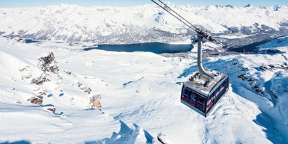 Skiregion - Après Ski im Skigebiet: Skihütten mit Après Ski - Silvaplana - Skigebiet Corvatsch Furtschellas