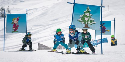 Skiregion - Après Ski im Skigebiet: Schirmbar - SNUKI-Kinderland im Skiparadies Sudelfeld - Skiparadies Sudelfeld