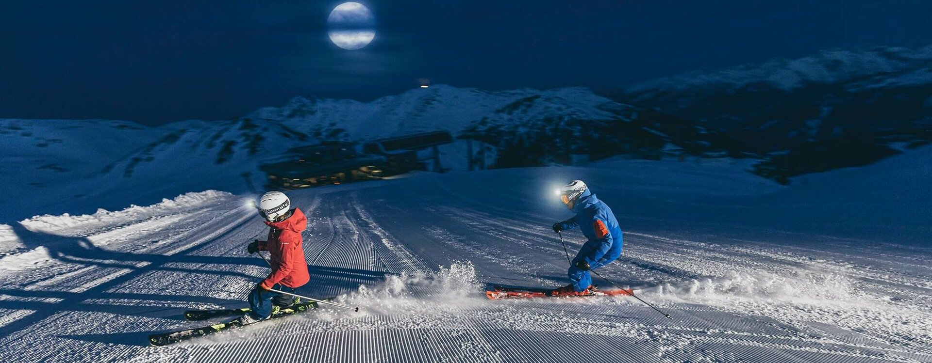 Zillertal Arena Events Moonlight Skiing & Dinner