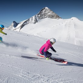 Skigebiet: Skifahren vor dem Olperer am Hintertuxer Gletscher - Ski- und Gletscherwelt Zillertal 3000