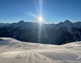 Skigebiet: Frisch präparierte Pisten im Skigebiet Finkenberg in der Ski- und Gletscherwelt Zillertal 3000 - Ski- und Gletscherwelt Zillertal 3000