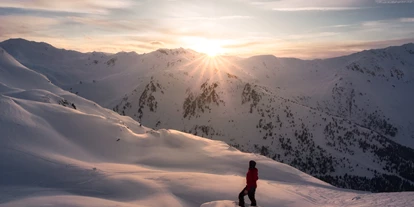 Skiregion - Skiverleih bei Talstation - Zillertal - Skigebiet Hochfügen - Hochzillertal