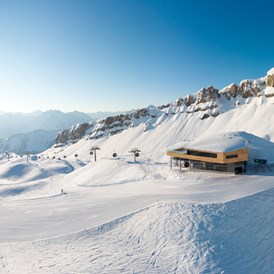 Skigebiet: Panorama an der Ifen Bergstation - Skigebiet Walmendingerhorn/Ifen/Heuberg - Bergbahnen Oberstdorf Kleinwalsertal