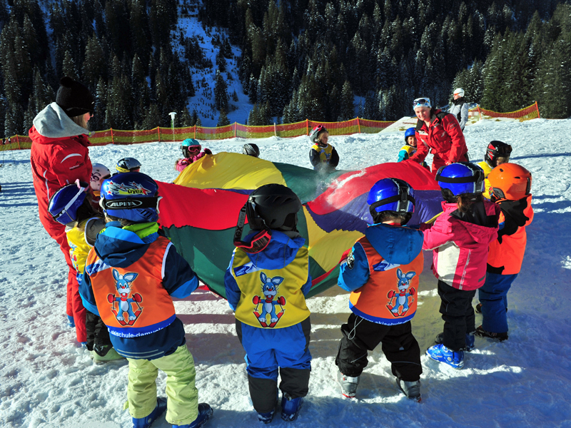 Skiregion - Rodelbahn - Damüls - Skischulspaß für Kinder - Skigebiet Damüls-Mellau