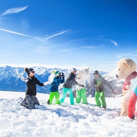 Skigebiet: Familienspaß mit unseren Maskottchen Kogel-Mogel und Kogel-Mia - Wildkogel-Arena Neukirchen & Bramberg