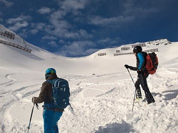Mayrhofner Bergbahnen AG Events 21.02.-25.02.2022: SAACnd Step