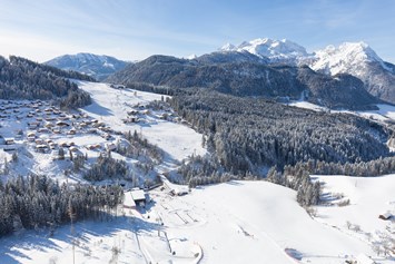 Unterkunft: Donnerkogelbahn / Skischulübungsgelände / Salzburger Dolomitenhof an der Astauwinkelbahn / Tennengebierge
 - Landhotel Salzburger Dolomitenhof