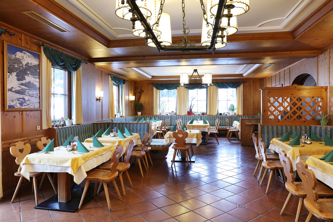 Unterkunft: Speisesaal - Landhotel Salzburger Dolomitenhof