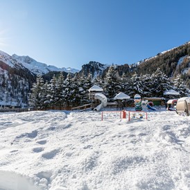 Unterkunft: Winterspielplatz - Kinder- & Gletscherhotel Hintertuxerhof