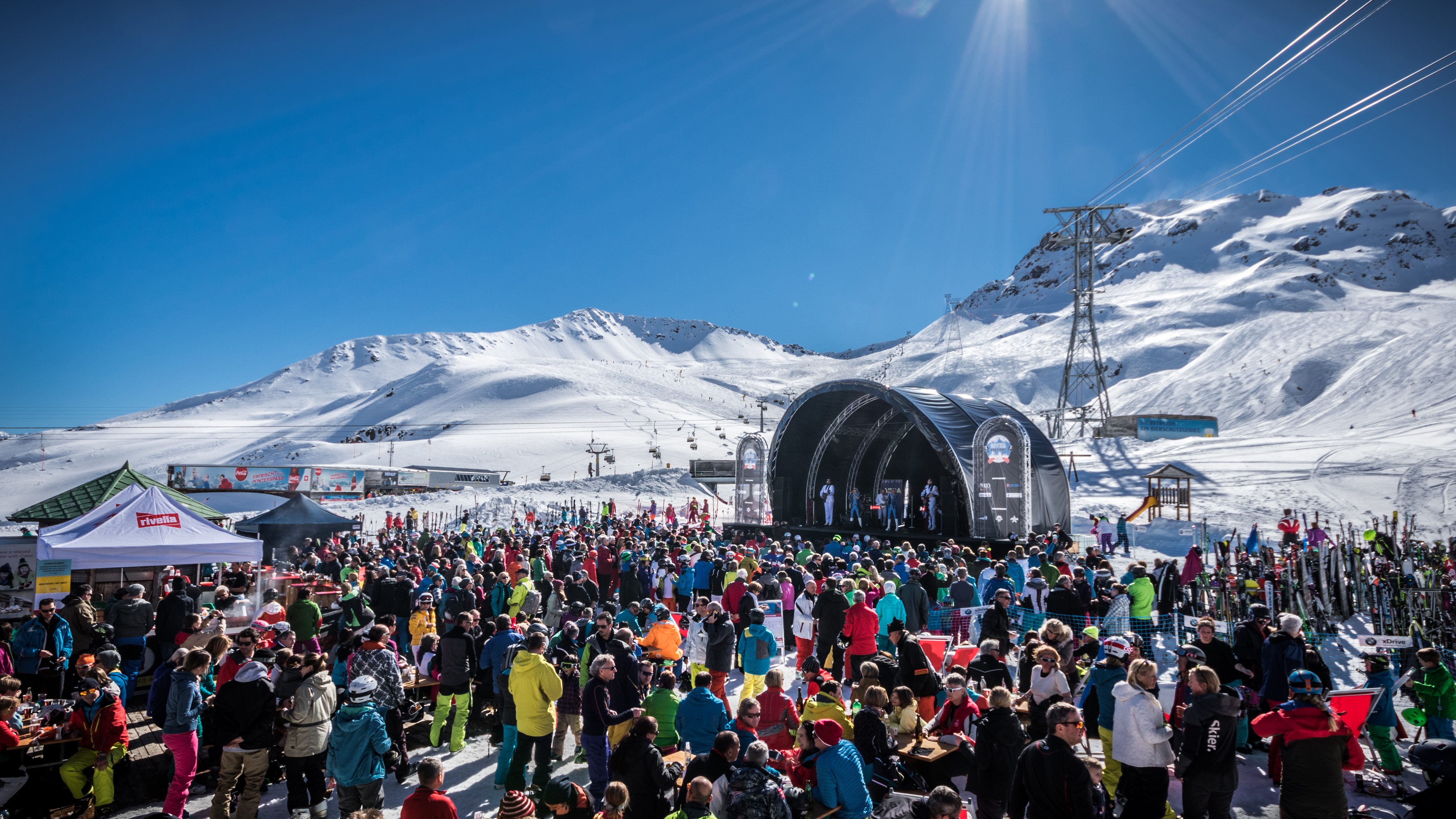 Destination Davos Klosters Events Coverfestival Davos