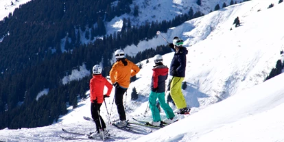 Skiregion - Kinder- / Übungshang - Graubünden - Aussicht nach Sedrun
Copyright: Stefan Schwenke - Bergbahnen Disentis