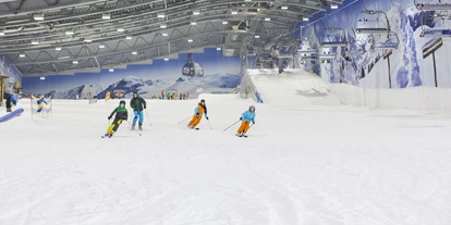 Skiregion - Rodelbahn - Niederrhein - Schneespaß mit der ganzen Familie. - Skihalle Neuss im Alpenpark Neuss